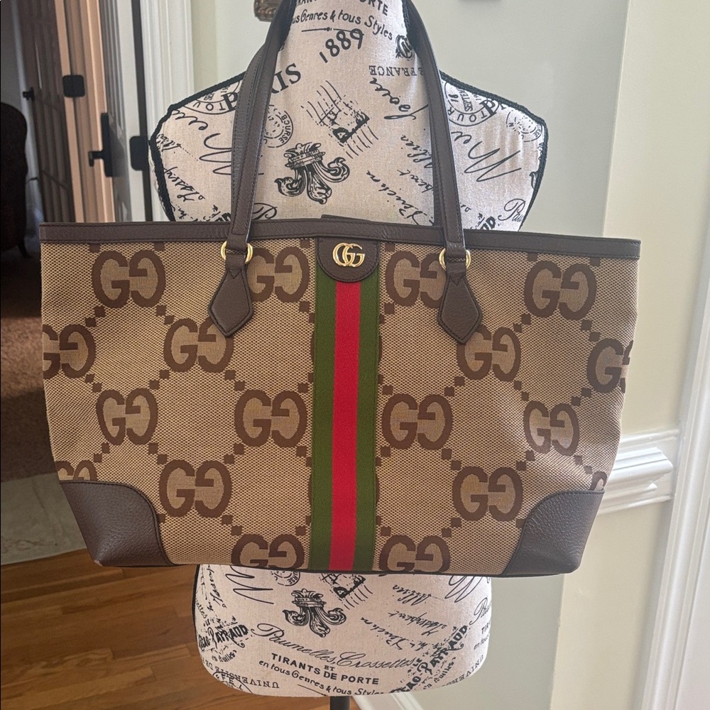 Gucci Ophidia jumbo GG GG Canvas Tote. Great condition